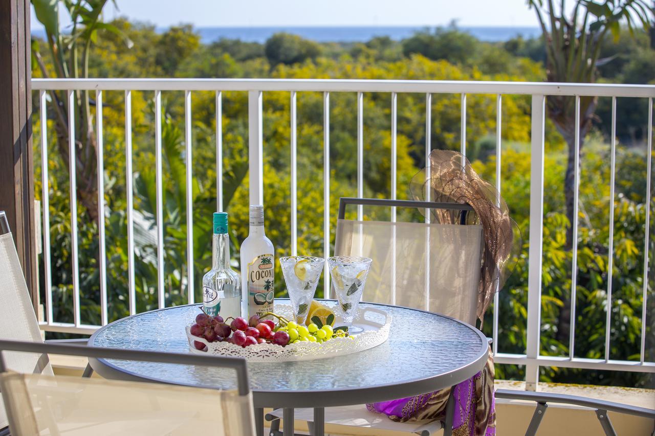 Ayia Napa Tropical Beach Villa Buitenkant foto